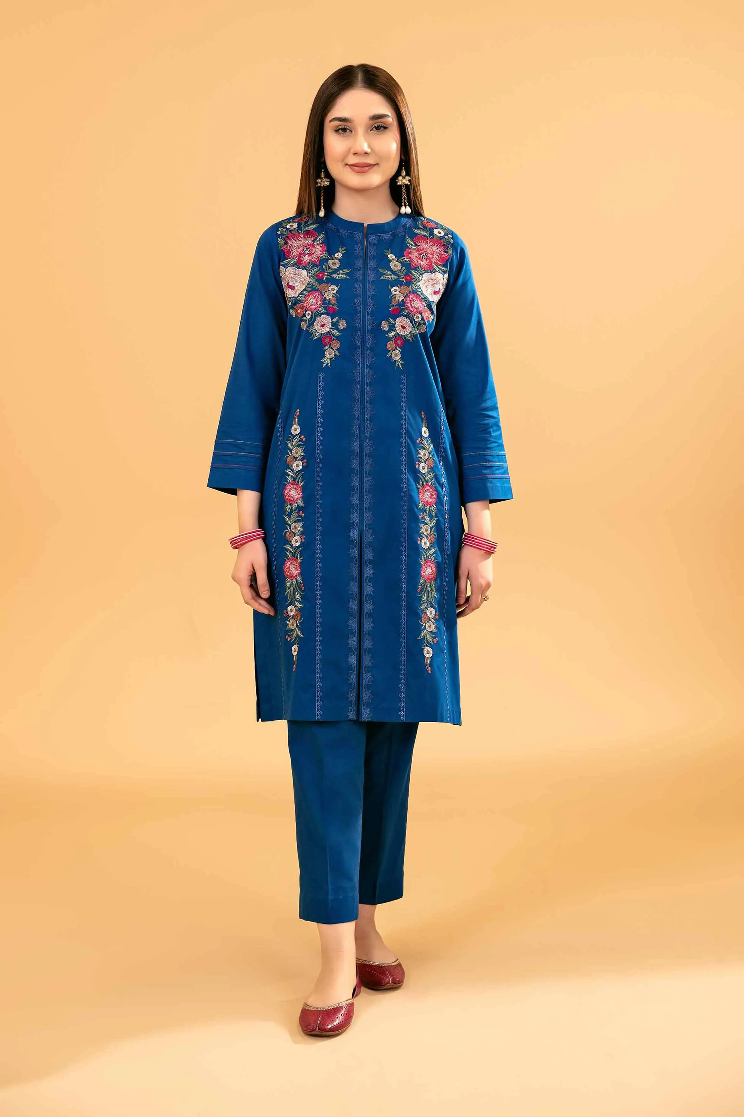 2 Piece - Embroidered Suit - PE24-19