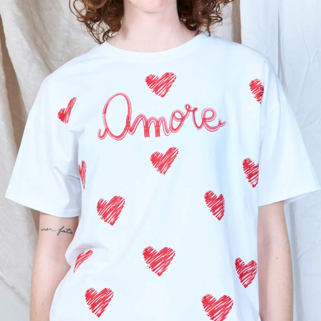 'Amore' heart print t-shirt wholesale