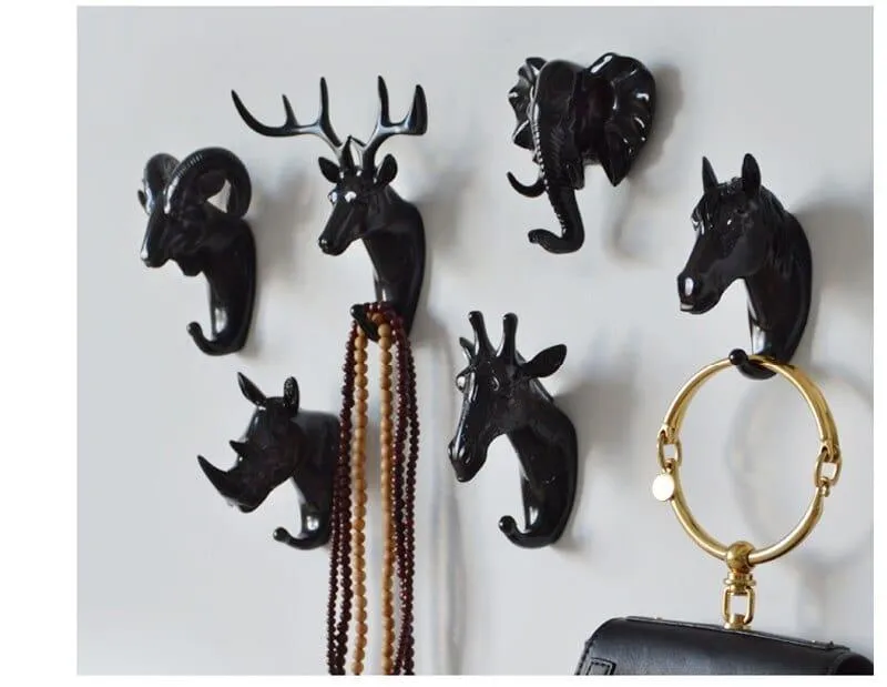 ANIMAL HEAD WALL HOOKS - 3 COLORS