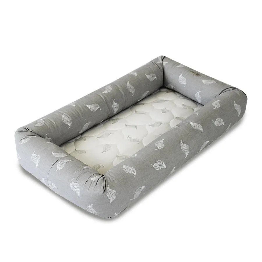 Baby Nest - Organic Cosy Crib Grey Leaf