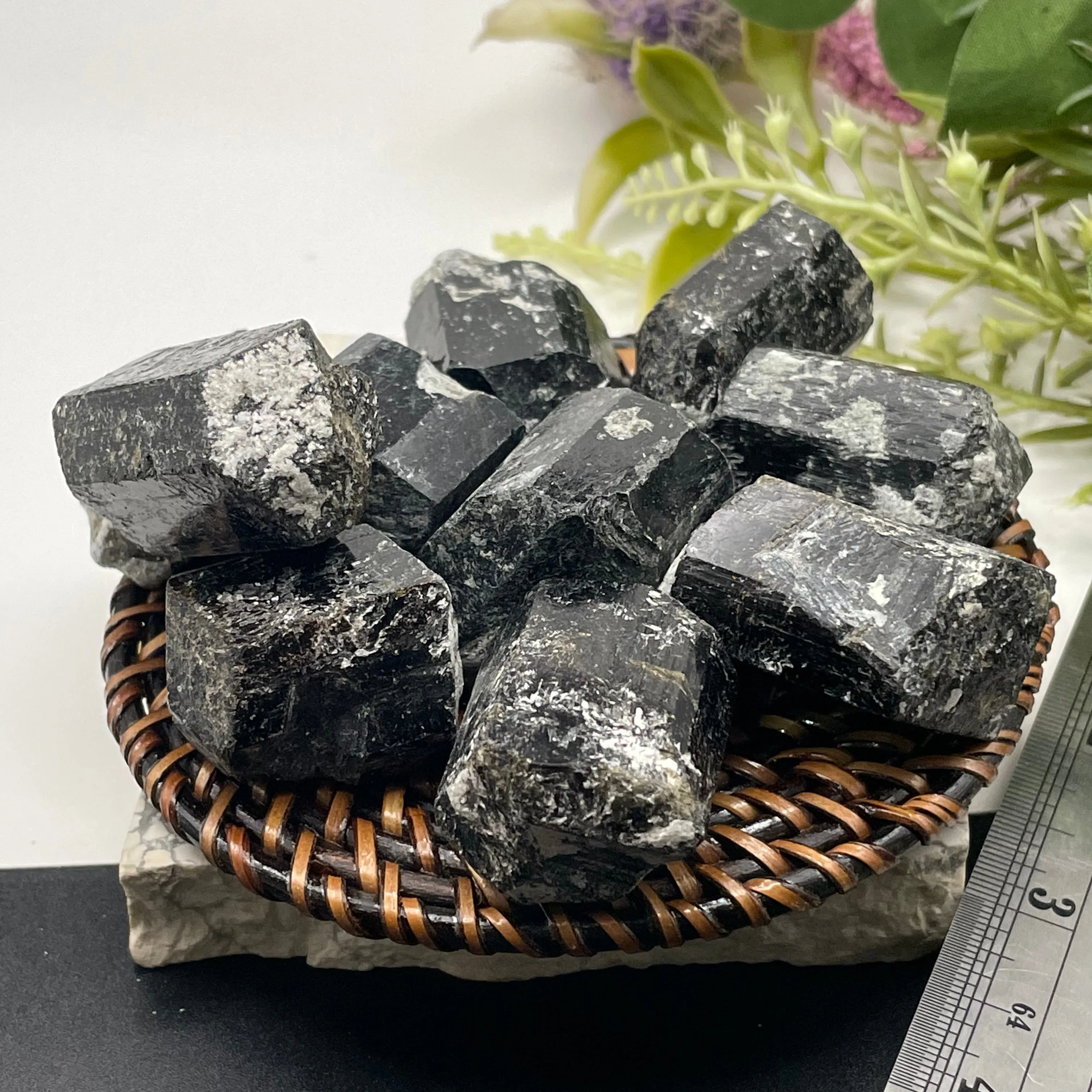 Black tourmaline raw