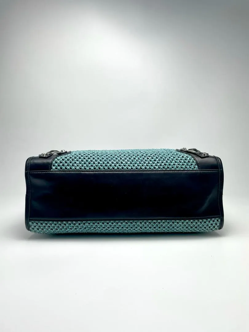 Black/Blue Woven Raffia Medium City Classic Bag