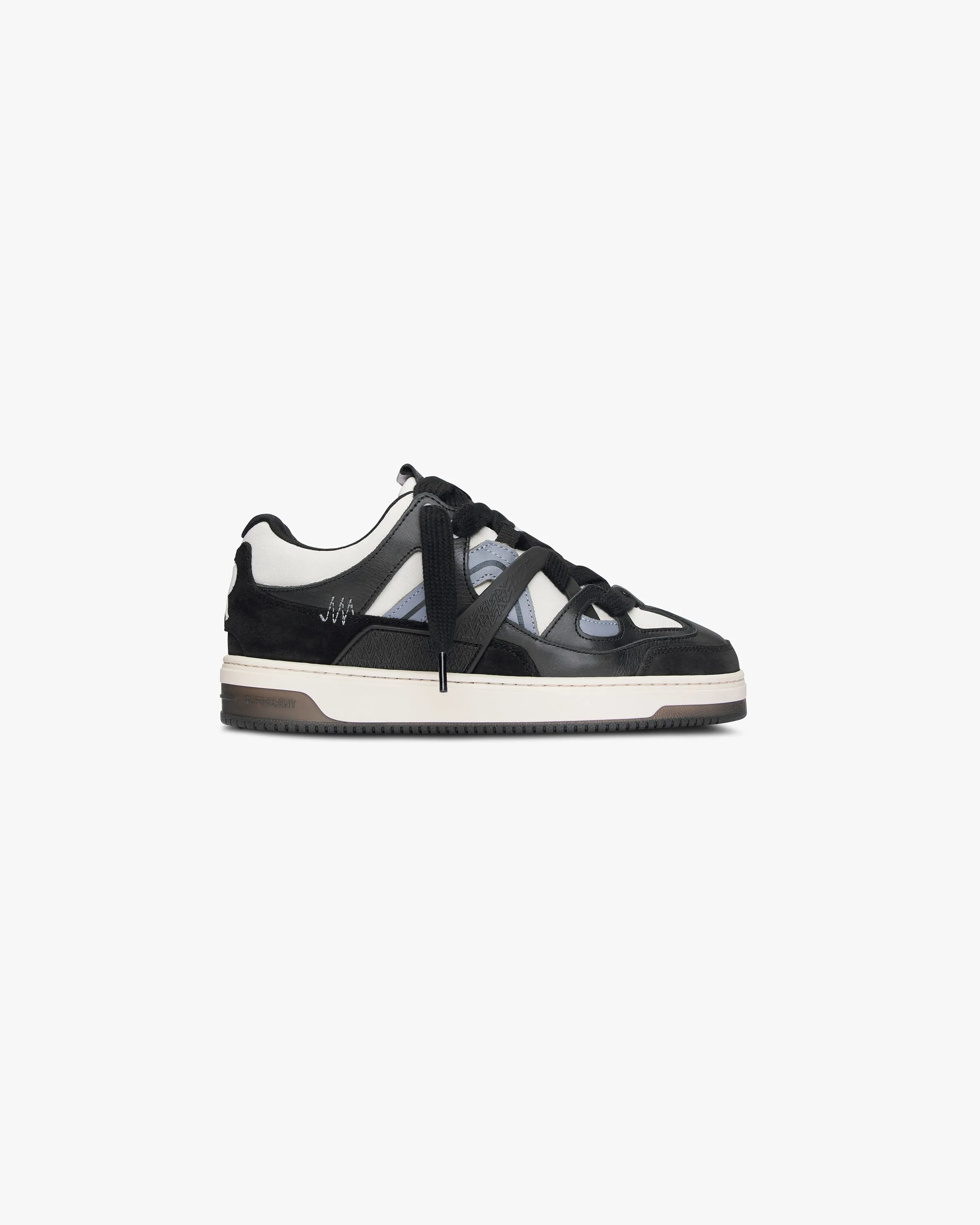 Bully Sneaker - Black White