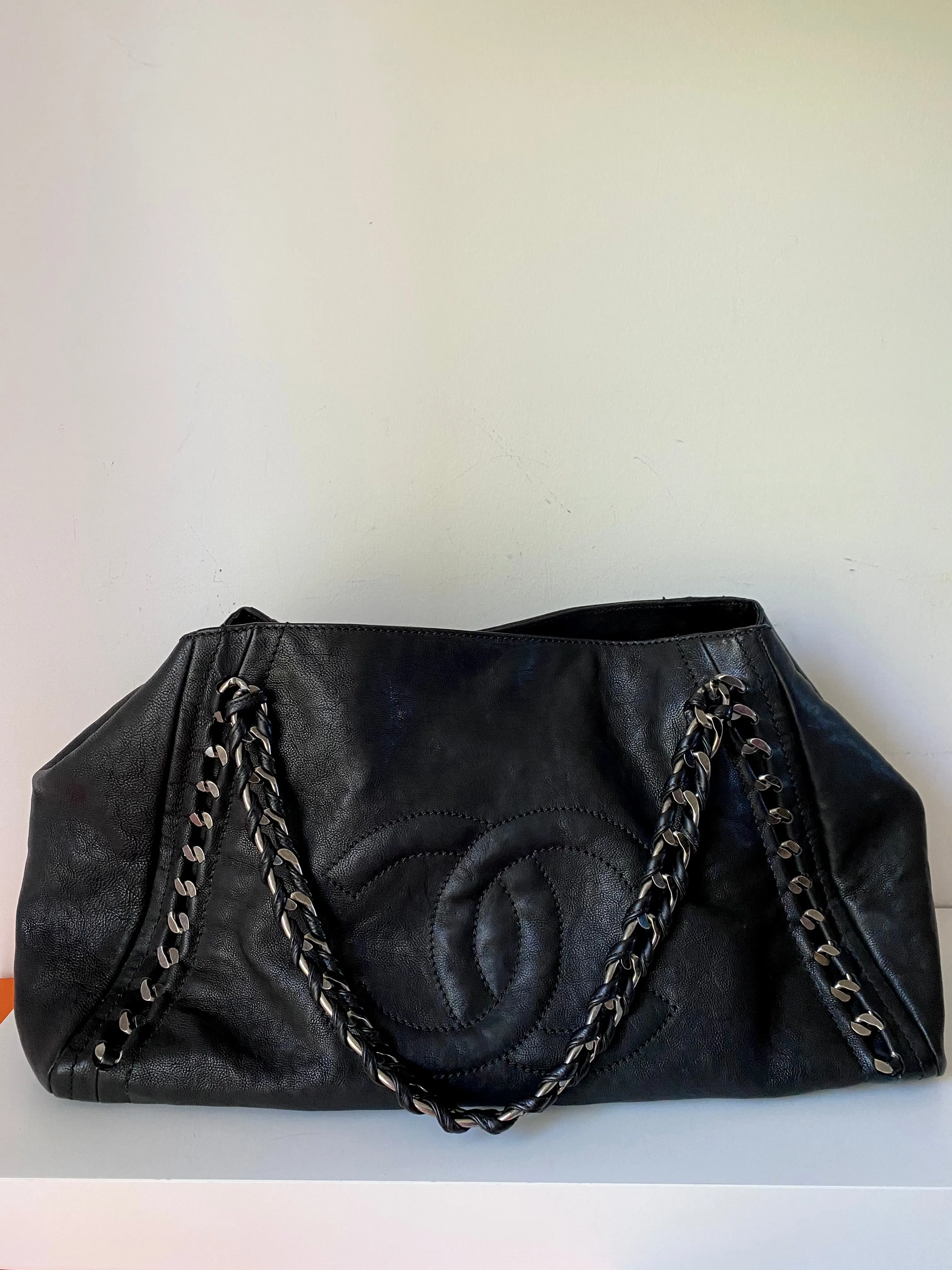 Chanel cc chain tote