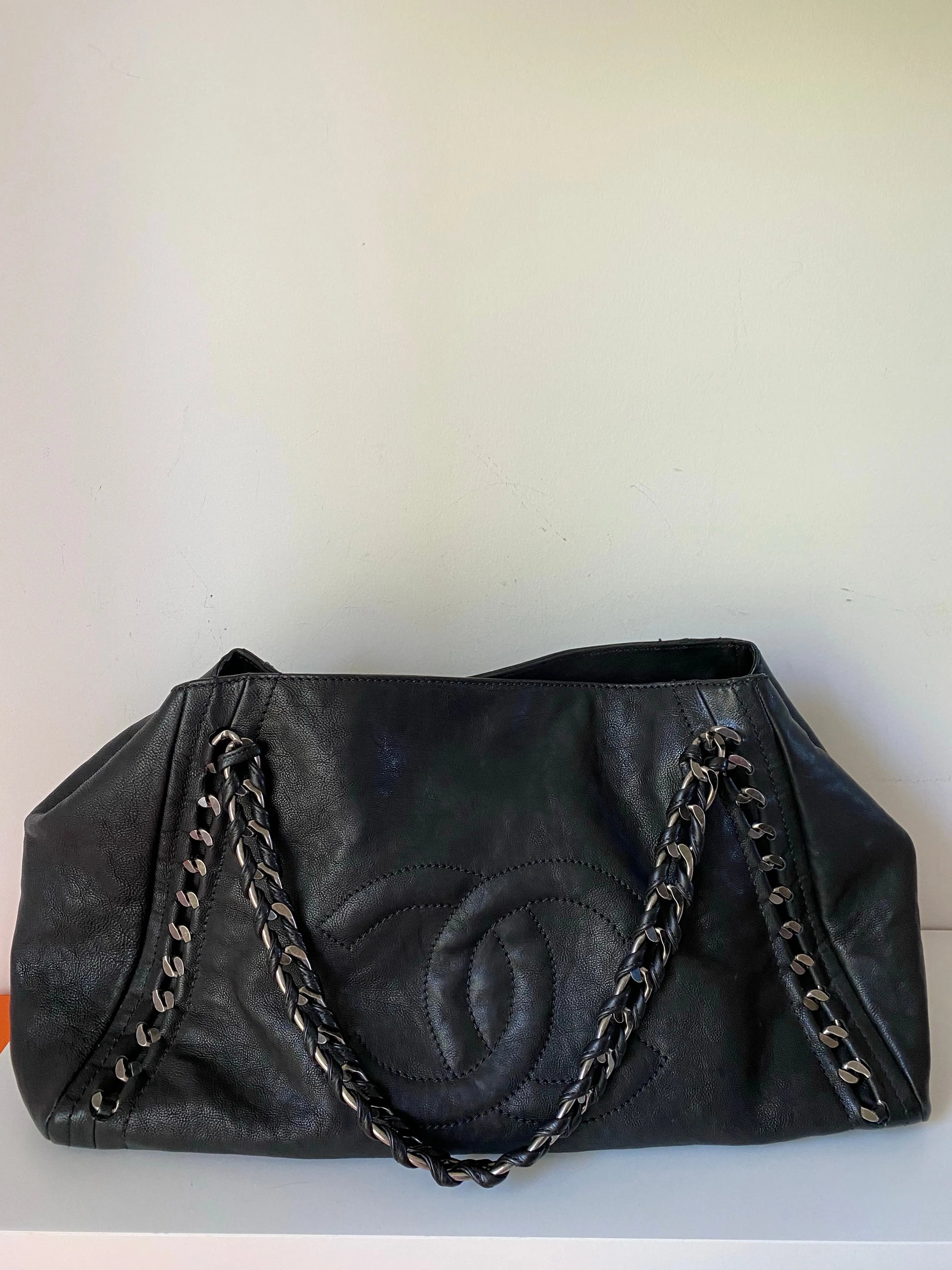 Chanel cc chain tote