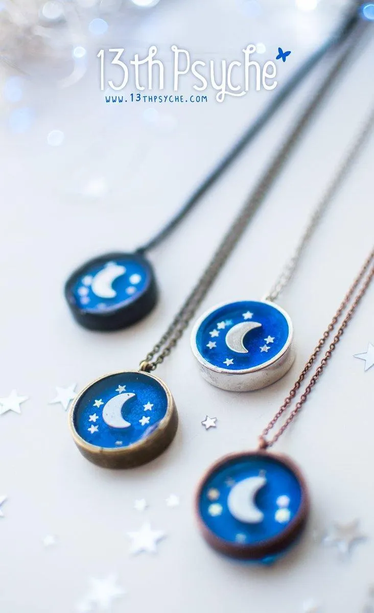 Crescent moon resin medalion pendant necklace