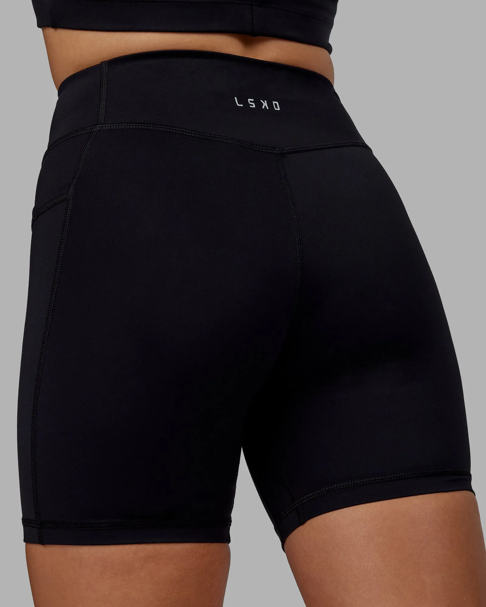 Elite Mid-Length Shorts - Black