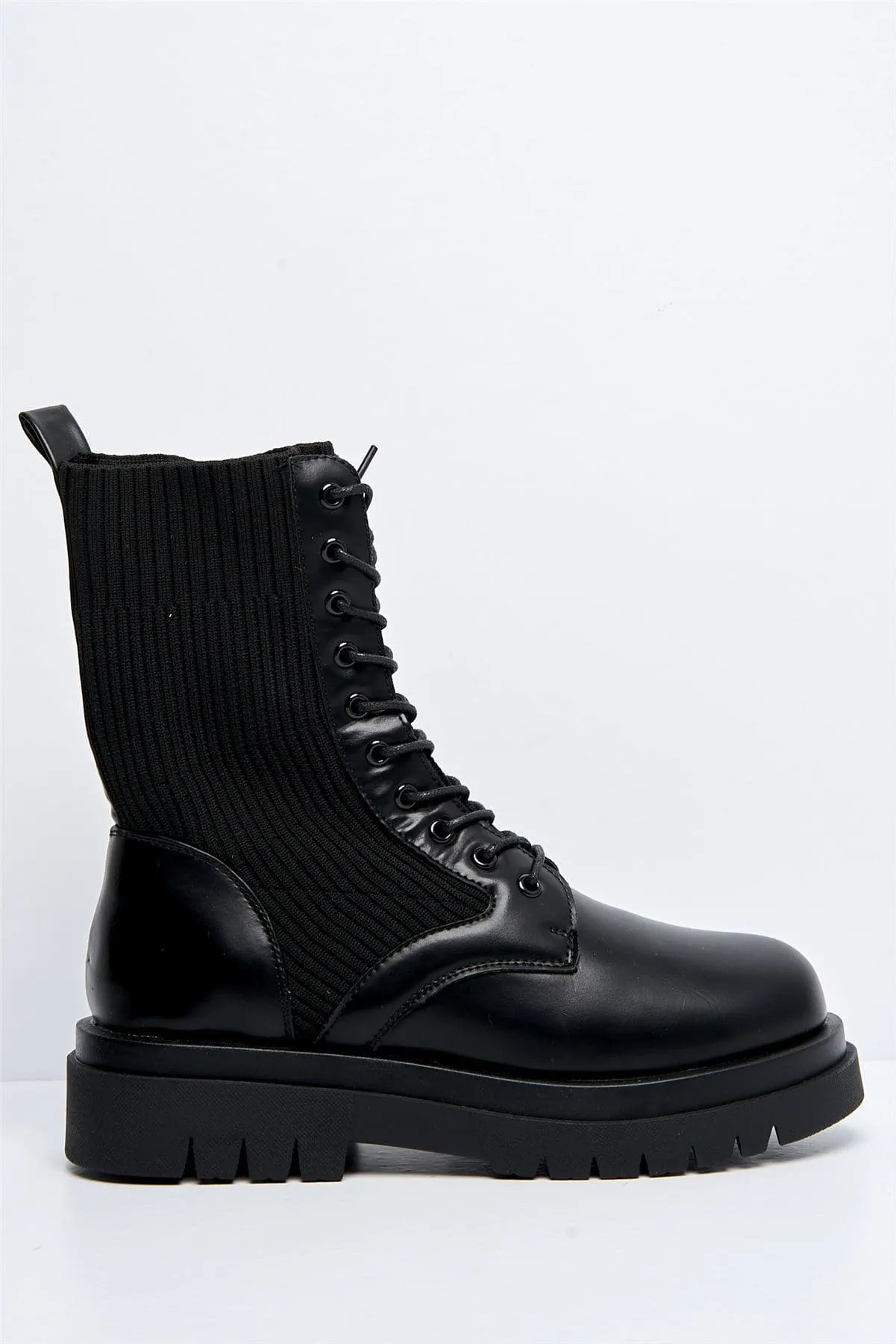 Haniwa Lace-up Ankle Boot in Black Matt