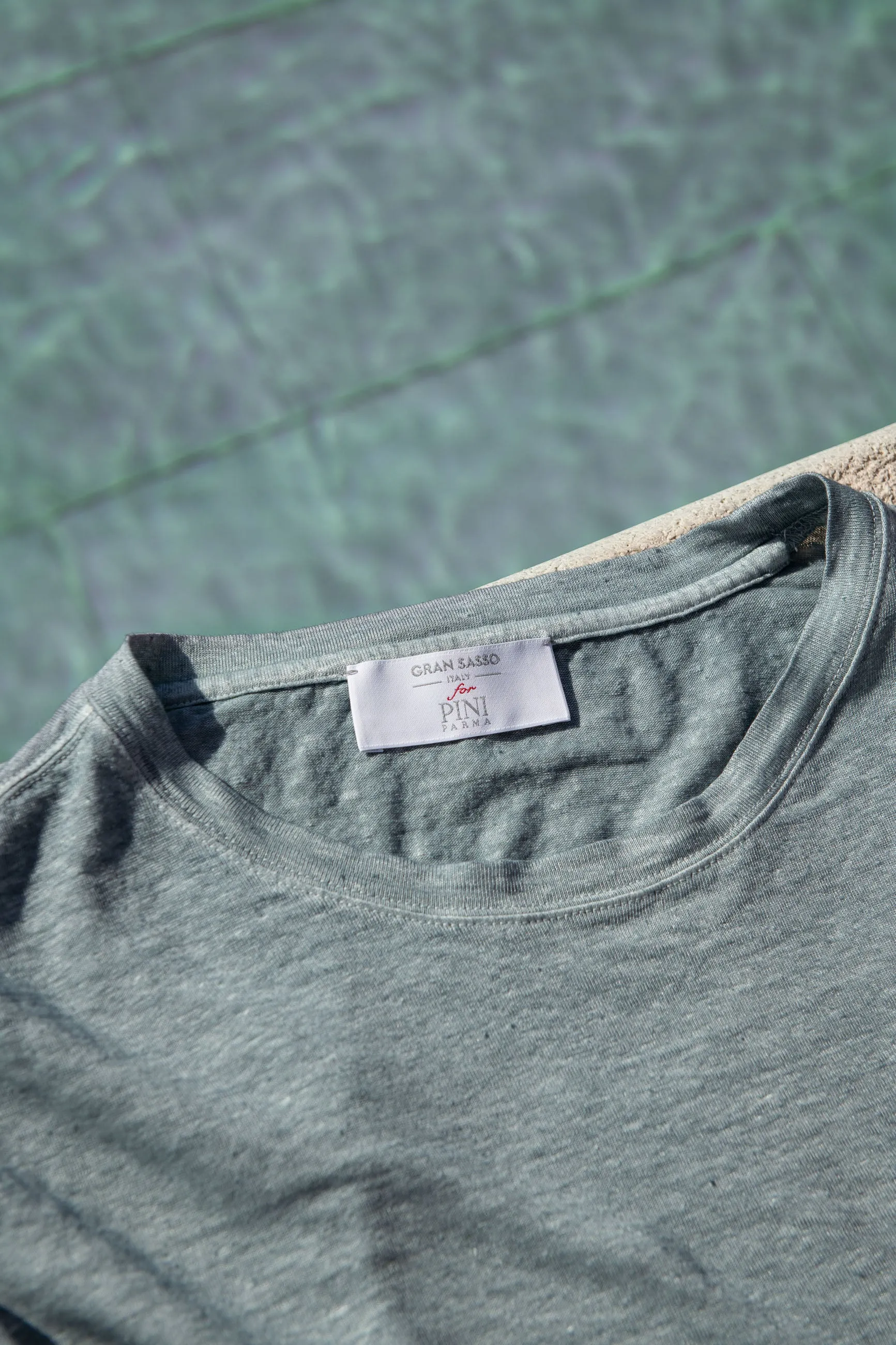 Light blue linen t-shirt - Made in Italy