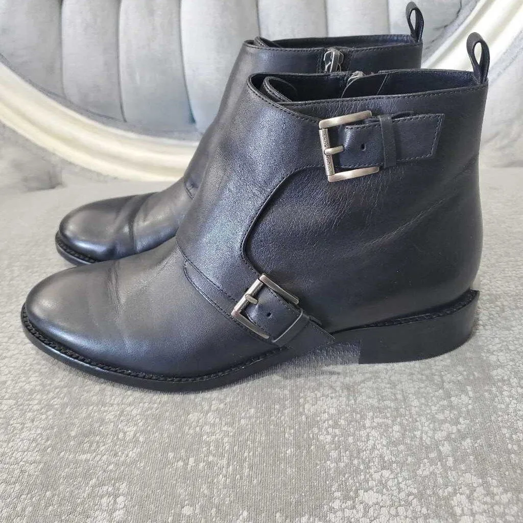 Michael Kors Boots 7.5