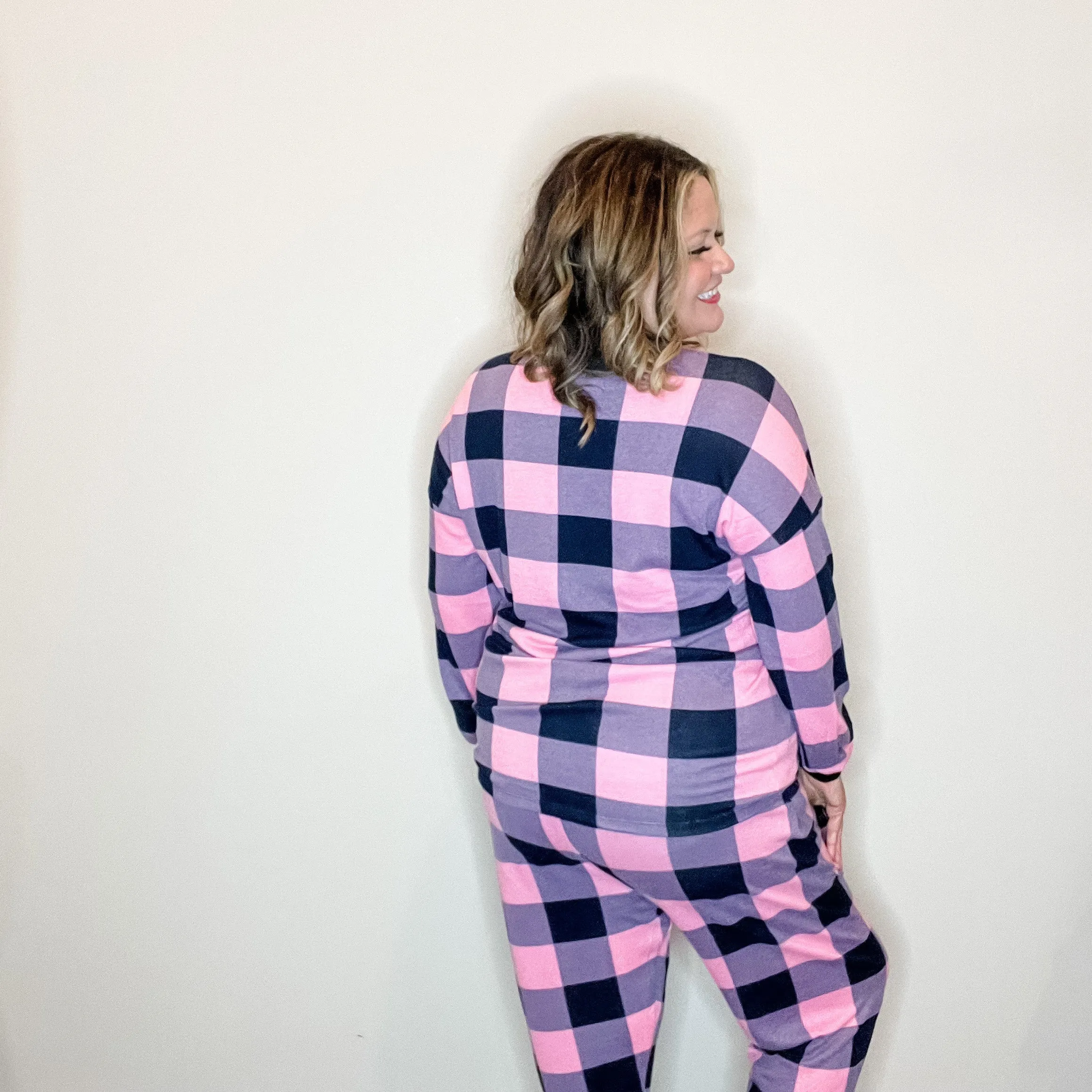 "Comfy" Plaid Lounge Set with Pockets