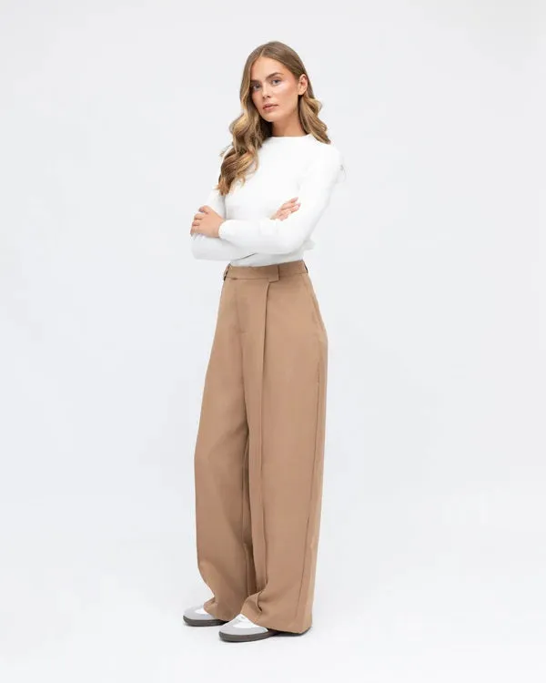 Relaxed Fit Seamed Pant Taupe