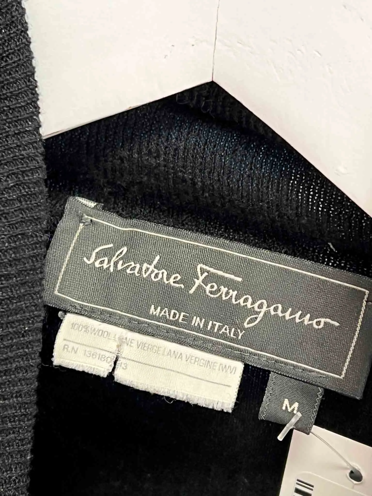 Size M - Salvatore Ferragamo Black Wool Turtleneck Jumper